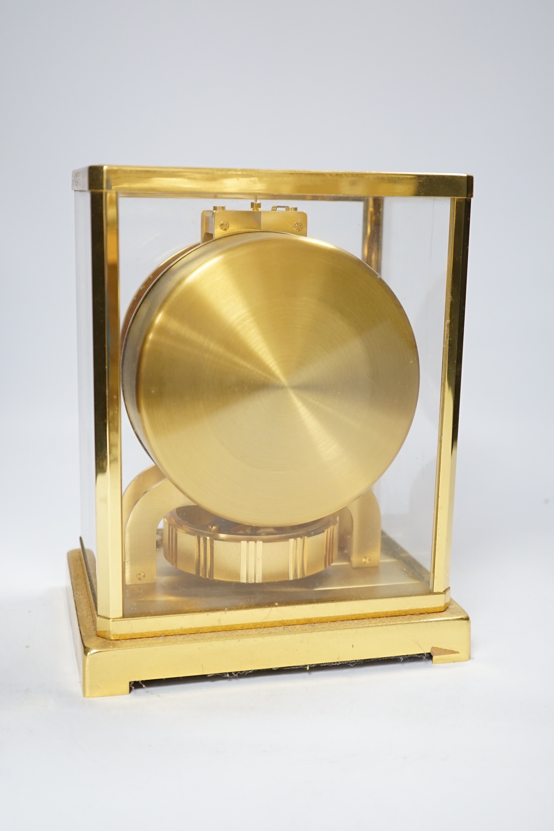 A Jaeger Le Coultre Atmos clock, serial number 482580